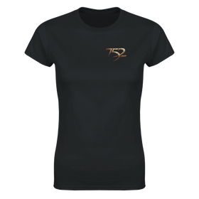 SevenFiftyTwo | Essentials Small Logo Women’s Tee
